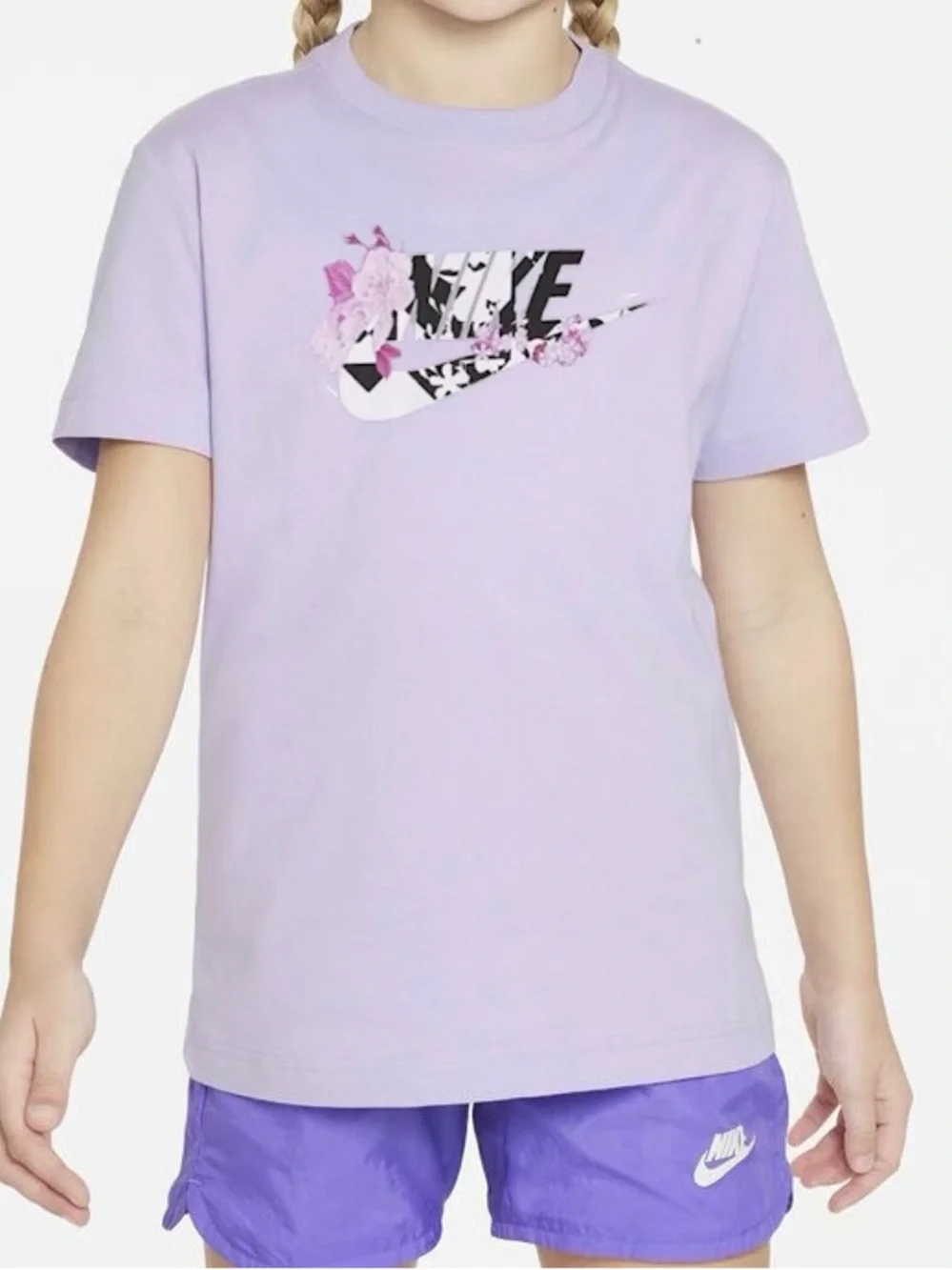 Nike Sportswear Big Kids' (Girls') Center Logo Short Sleeve T-Shirt Purple Youth